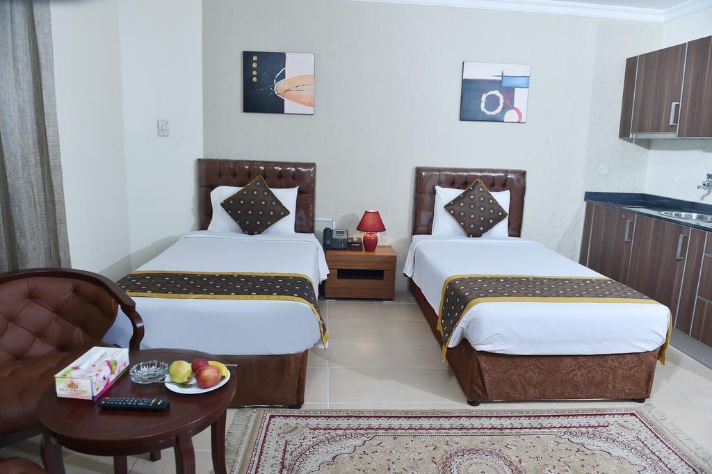 Bravo Royal Hotel Suites Kuwait City Exterior foto